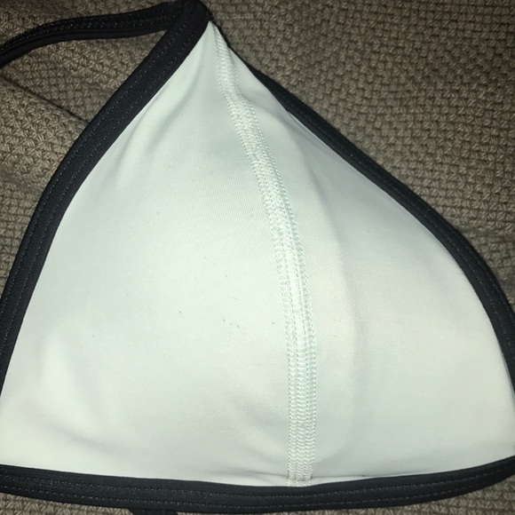 Pink triangle bathing suit top - Picture 4 of 5